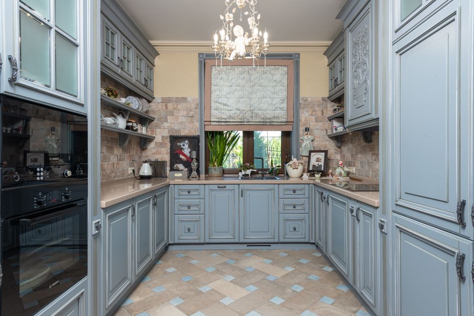 Custom wooden kitchen cabinets installed perfectly